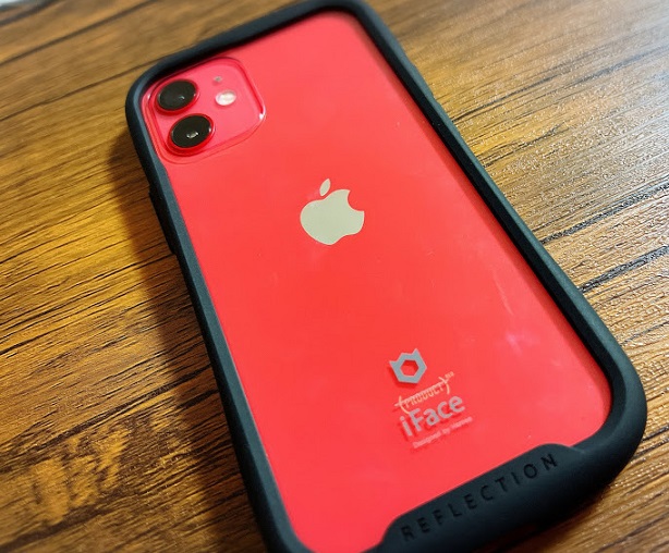 当社の Hamee IFACE iPhone 11 ケース 赤 レッド 透明クリアケース